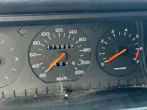 Volvo 740 5 of 12