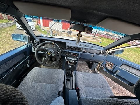 Volvo 740 9 of 12