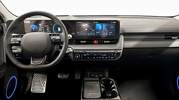 Hyundai Ioniq 5 4 of 12