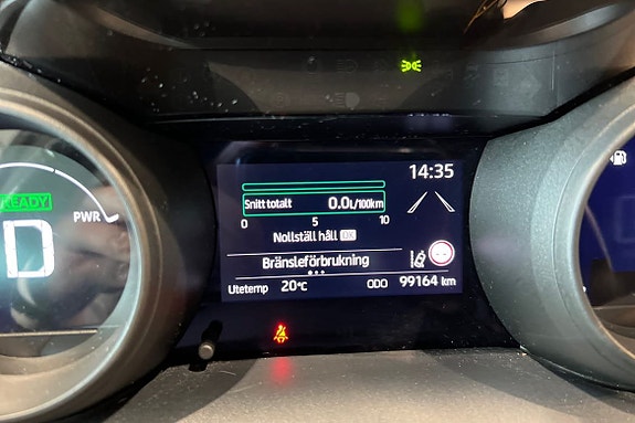 Toyota Yaris 16 of 21