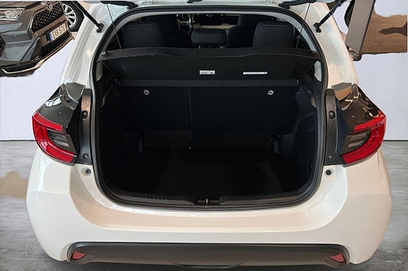Toyota Yaris 12 of 21