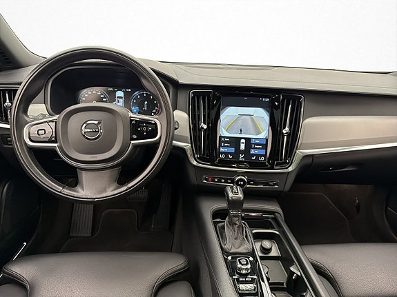 Volvo V90 15 of 30
