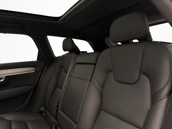 Volvo V90 29 of 30