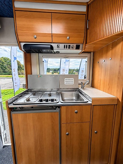 Knaus Traveller ALDE 18 of 23