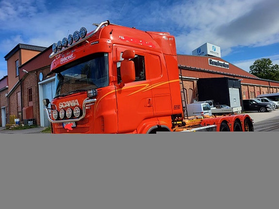 Scania R560 V8 8x4*4 lastväxlare – 2012 2 of 2