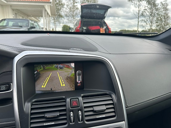 Volvo XC60 6 of 9