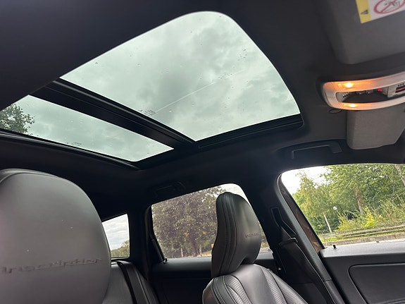 Volvo XC60 3 of 9