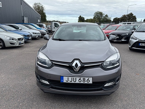 Renault Megane 23 of 30