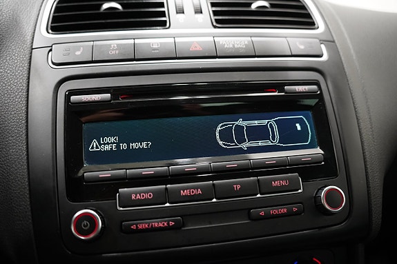 Volkswagen Polo 15 of 18