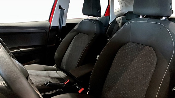 Seat Ibiza 5 of 12
