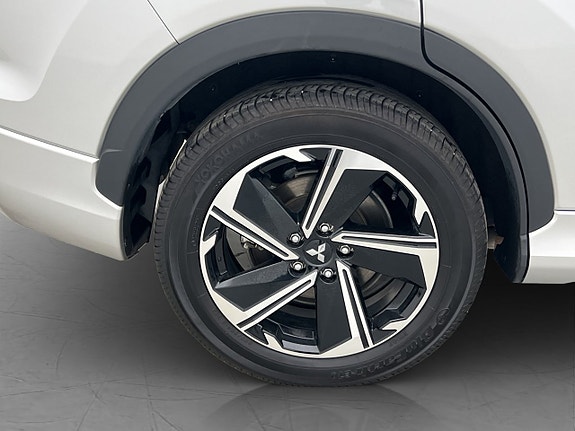 Mitsubishi Eclipse Cross 30 of 30