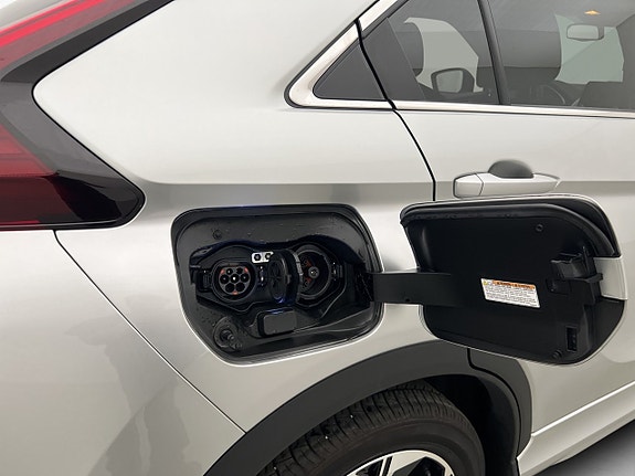Mitsubishi Eclipse Cross 8 of 30