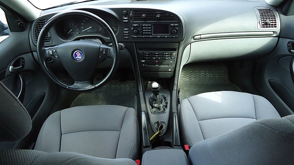 Saab 9-3 16 of 17