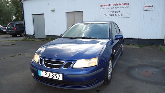 Saab 9-3 2 of 17