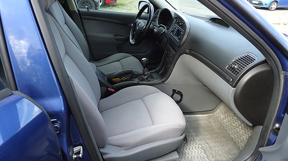 Saab 9-3 15 of 17