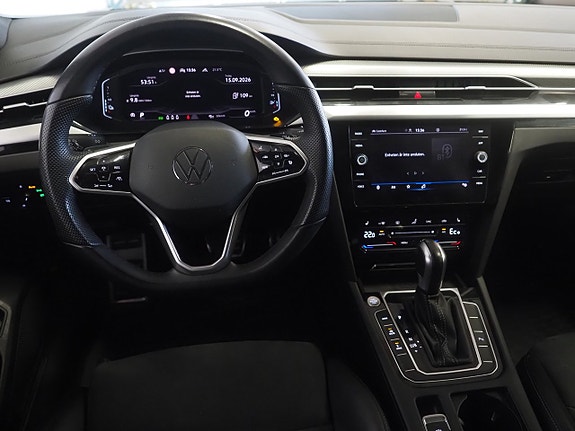 Volkswagen Arteon 18 of 27
