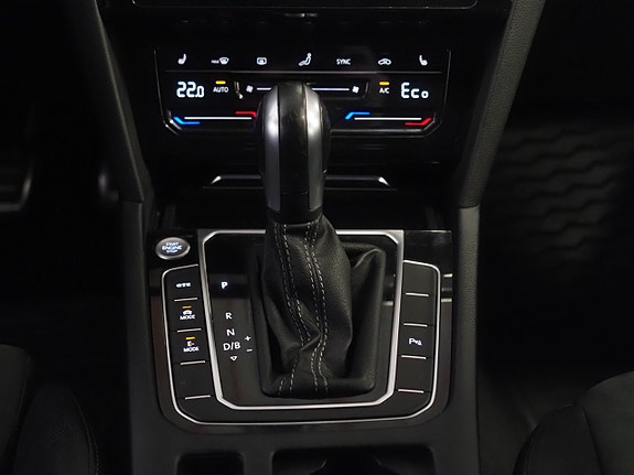 Volkswagen Arteon 25 of 27