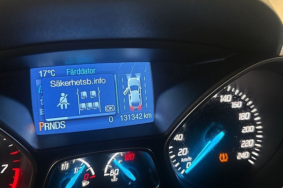 Ford Kuga 10 of 10