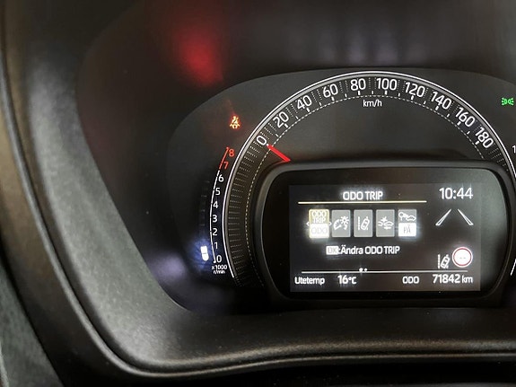 Toyota Aygo X 15 of 21