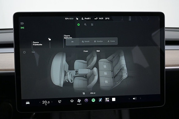 Tesla Model Y 14 of 27