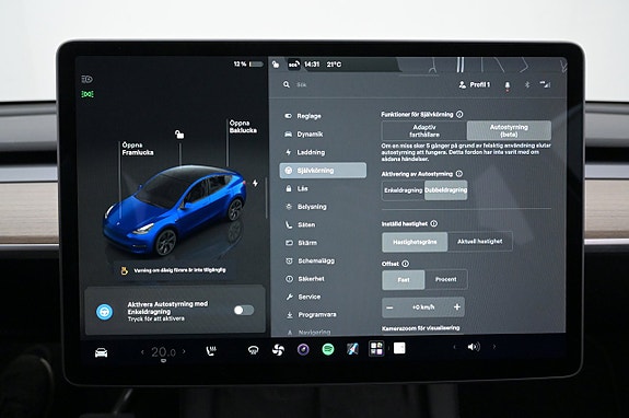 Tesla Model Y 10 of 27