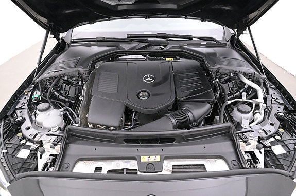 Mercedes-Benz C300 26 of 27