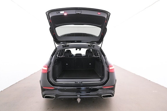 Mercedes-Benz C300 21 of 27