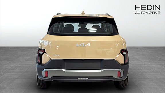 Kia EV2 4 of 12