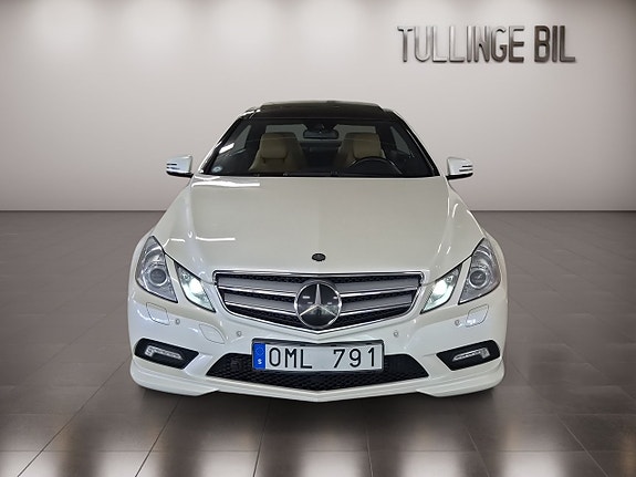 Mercedes-Benz E350 8 of 19