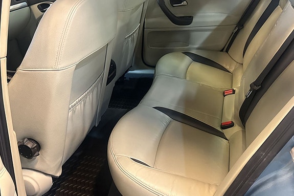 Saab 9-3 8 of 10