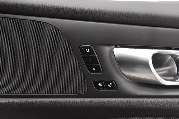 Volvo V60 16 of 29