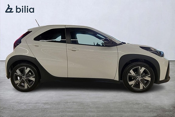 Toyota Aygo X 16 of 19