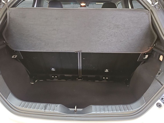 Toyota Aygo X 12 of 17