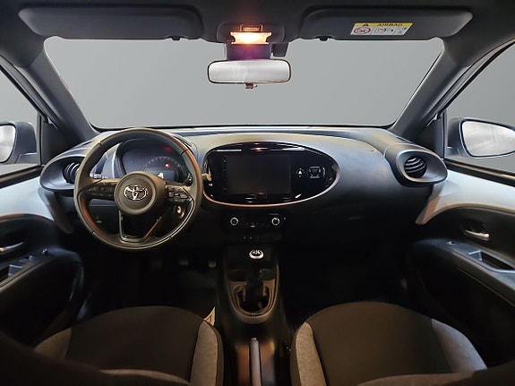 Toyota Aygo X 10 of 17