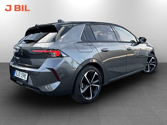 Opel Astra 3 of 15
