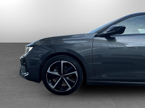 Opel Astra 14 of 15