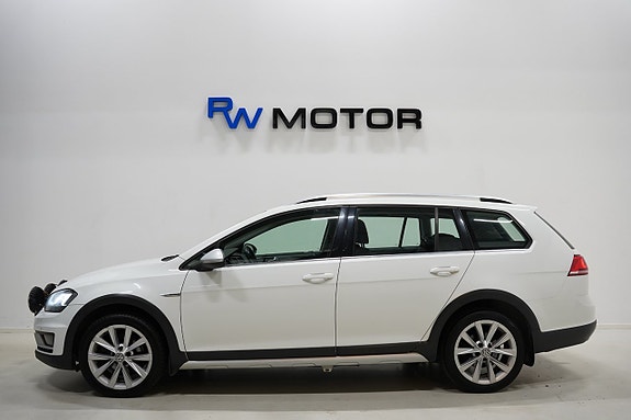 Volkswagen Golf Alltrack 3 of 20