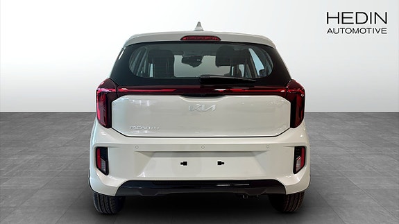 Kia Picanto 4 of 9