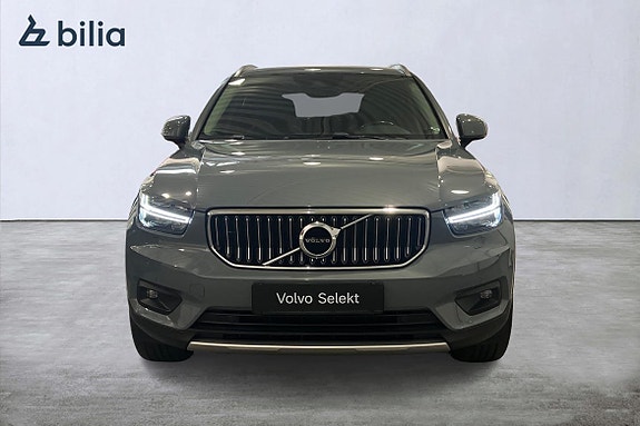 Volvo XC40 6 of 21
