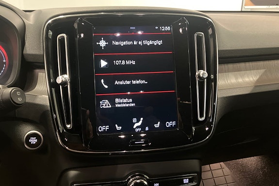 Volvo XC40 15 of 21