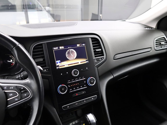 Renault Megane 17 of 29