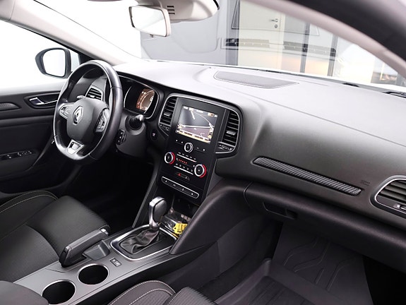 Renault Megane 23 of 29