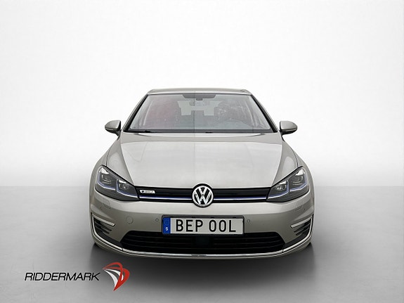 Volkswagen e-Golf VII 2 of 30