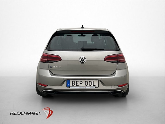 Volkswagen e-Golf VII 7 of 30
