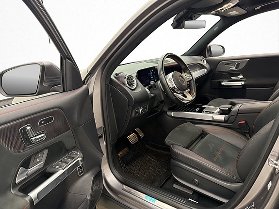 Mercedes-Benz EQB350 15 of 30