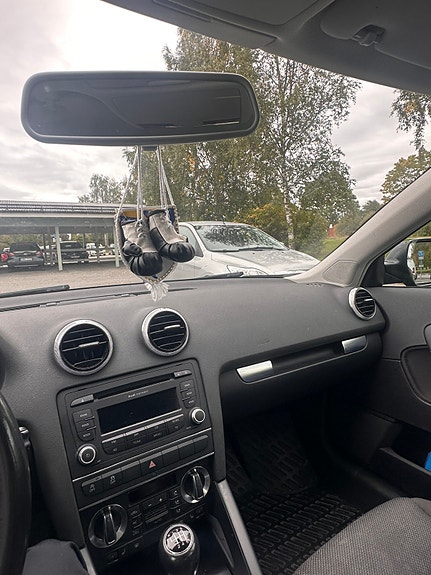 Audi A3 8 of 16