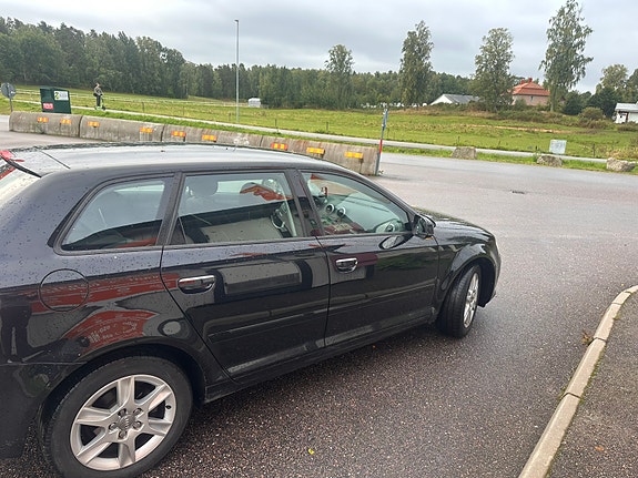 Audi A3 3 of 16