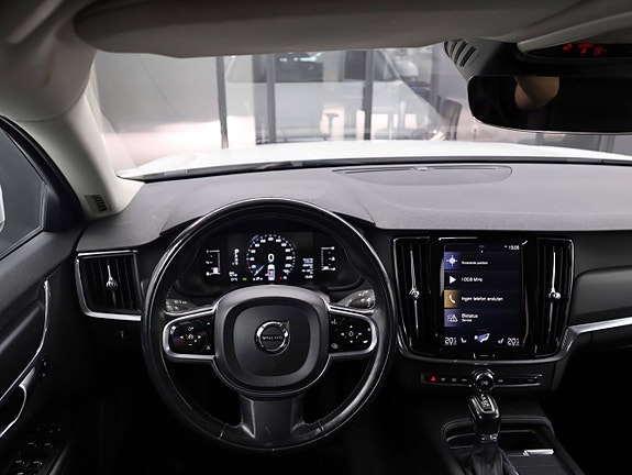 Volvo V90 Cross Country 26 of 30