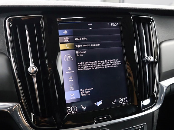 Volvo V90 Cross Country 21 of 30