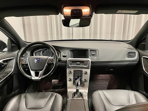 Volvo V60 Cross Country 19 of 24